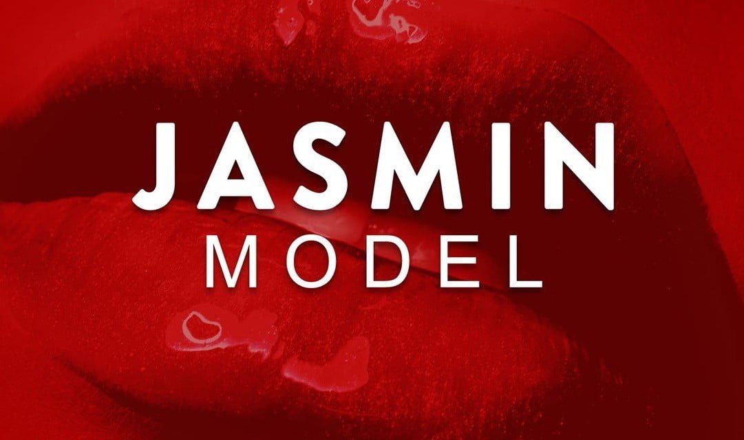 Sexy profile pic of IssaDubois